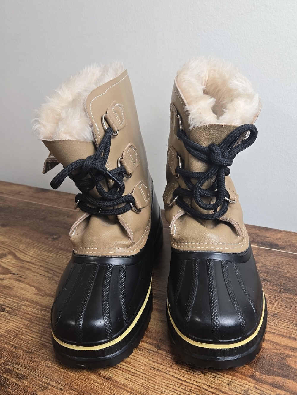 Sorel Caribou Women's Waterproof Winter Snow Boots Sz 6 Outdoor Adventure